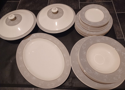 Royal doulton piece dinner - doulton,