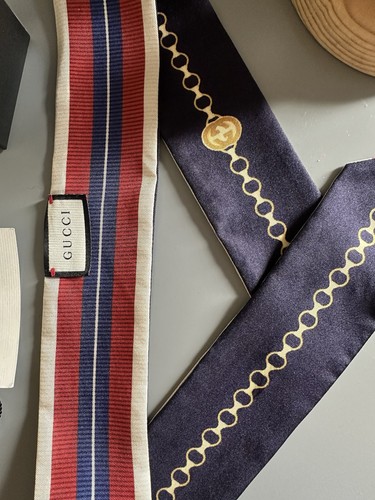 Gucci silk foulard neck - , bow