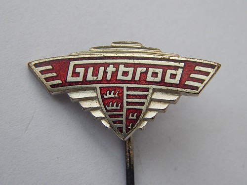Gutbrod pin old - pin, original