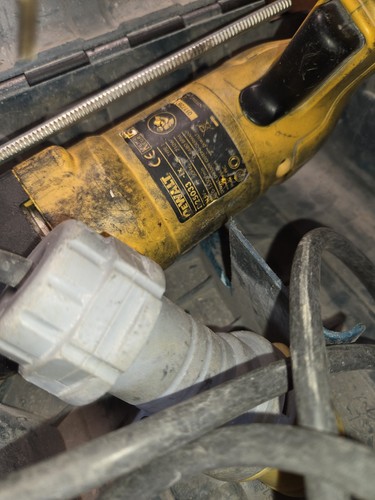 Dewalt corded 110v d25033 - 110v,