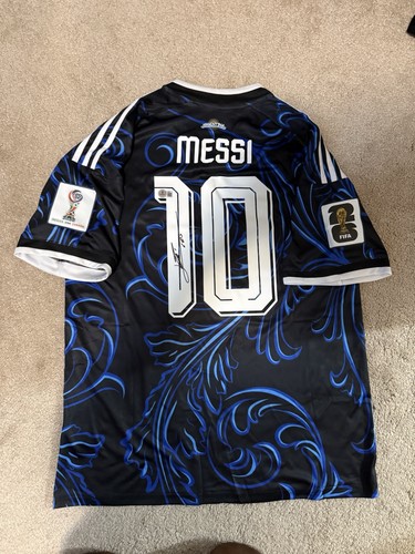 Leo messi autographed - messi, signed