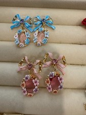 Les Nereides ribbon with crystal earrings pink blue