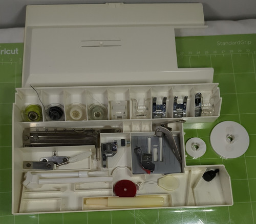 Elna 6000 computer sewing - computer,