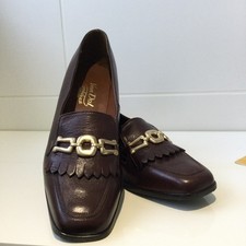 Van Dal Shoes (1980s )- Brown