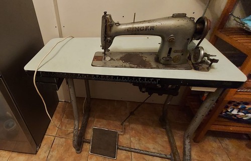 Vintage singer 201k electric - vintage,