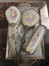 Beautiful vintage vanity set