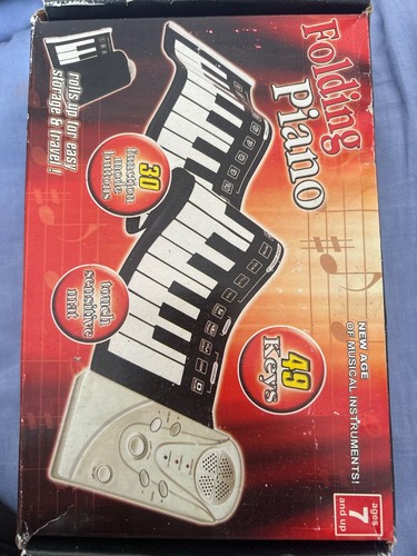 Folding piano keyboard - folding,