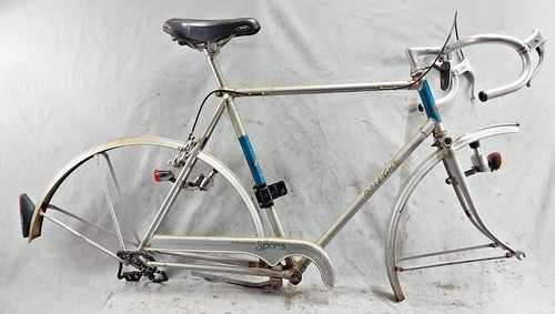 1975 raleigh sports road bike - 1975,