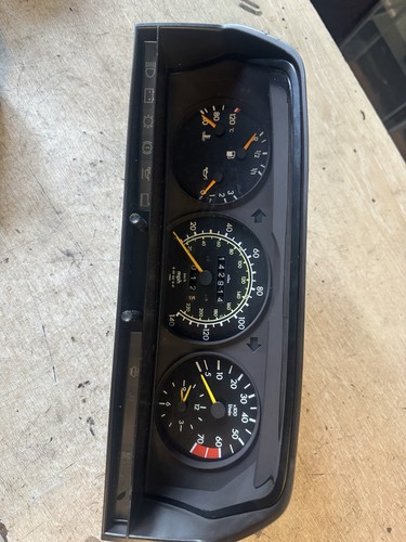 Mercedes 190e petrol dash
