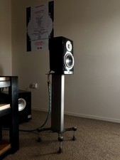 ELAC Vela BS 403