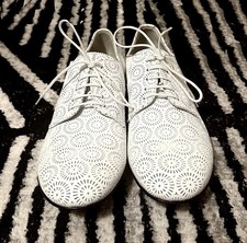 CESARE PACIOTTI. NEW! White