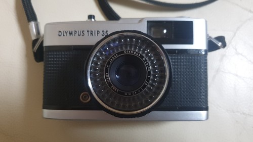 Olympus trip compact 35mm - 35,