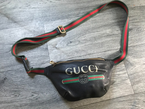 Geniune men bag gucci cross - ,