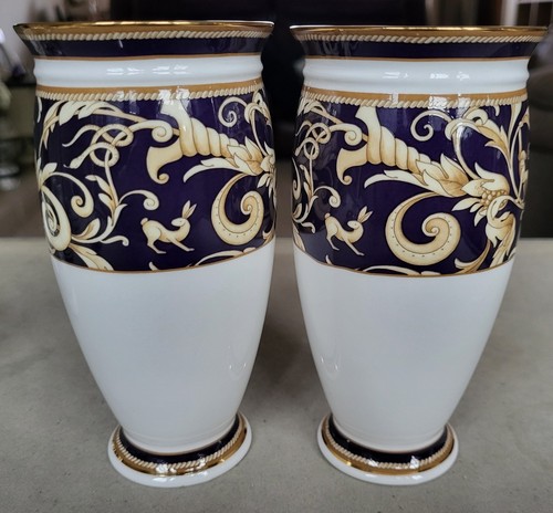 Beautiful pair wedgwood bone - pair,