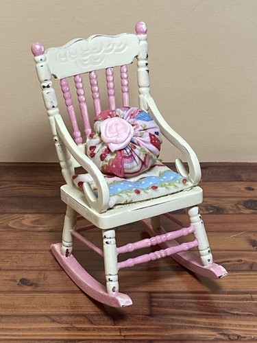 Dolls house 1 12th - 🌼,