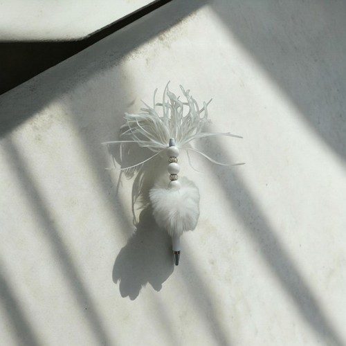Writing pen ballpoint feather - writing,