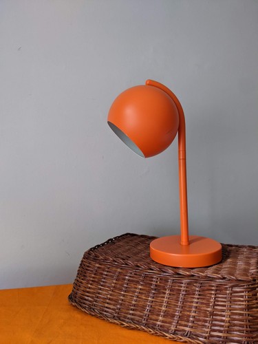 Bright orange retro design - retro,
