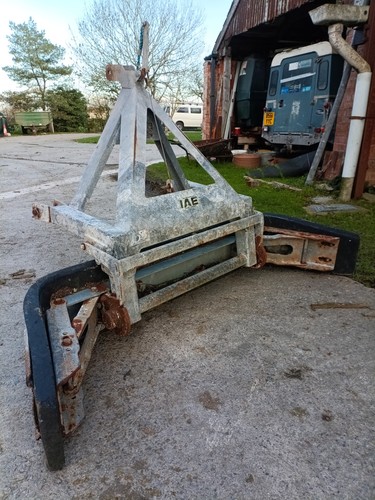 Iae yard scraper tractor heavy - iae,