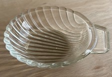 Vintage Pyrex Scallop Shell