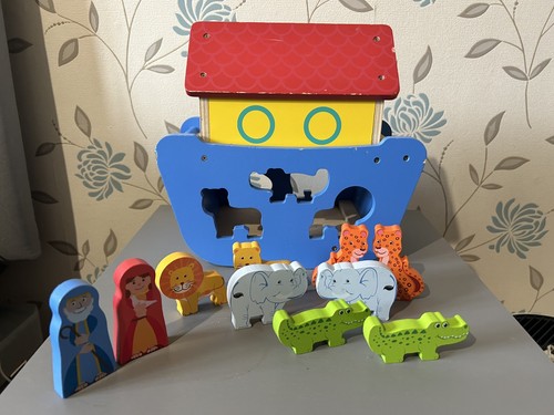 Noah ark wooden shape sorter - ark,