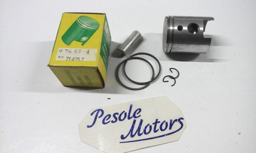 Piston m - piston,