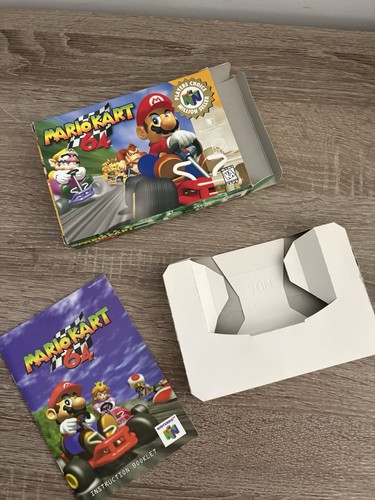 Mario kart box and manual - 64,