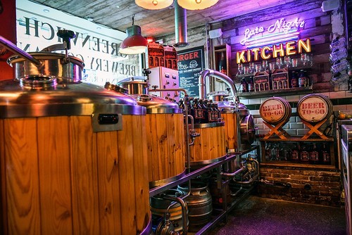 Microbrewery brewing system - microbrewery,