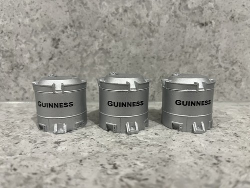Corgi beer vats - -,