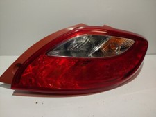 2010 MAZDA DEMIO RHD REAR/TAIL LIGHT ON BODY ( DRIVERS SIDE) D651 51150