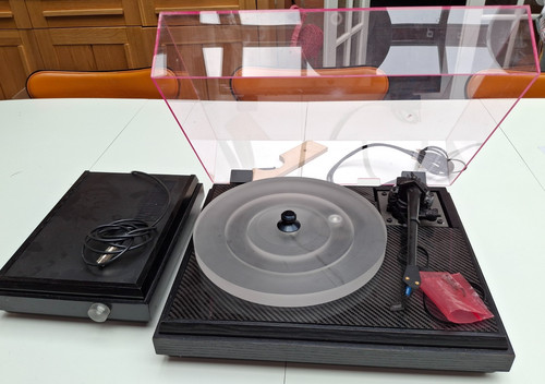 Pink triangle turntable - triangle, pt