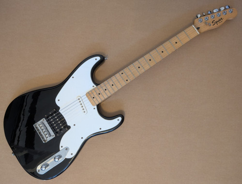 2004 squier fender - by,