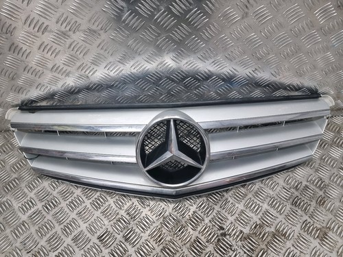 Mercedes class w204 - c, front