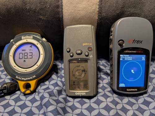 Lot handheld gps - garmin, geko