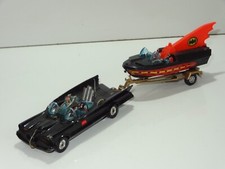 corgi GS GIFT SET 3 BATMAN BATMOBILE & BAT BOAT ( 380 ) Rare crossover Batmobile