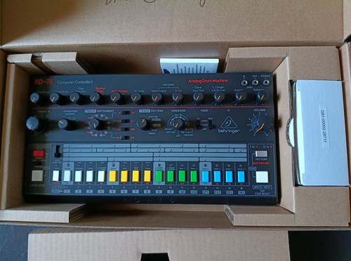 Behringer rd78 analog - analog, drum