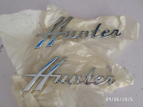 Hillman hunter badge - badge, new