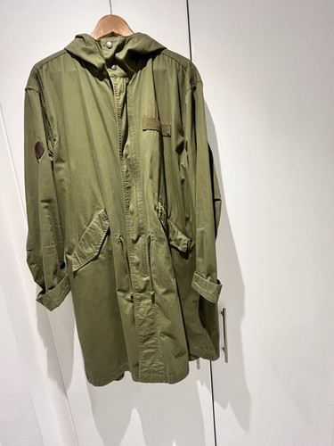 Pretty green very rare - pretty,