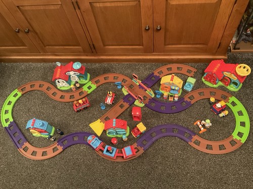 Huge elc happyland village - happyland,