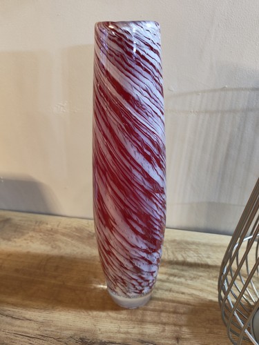 Red and white spotted - and,