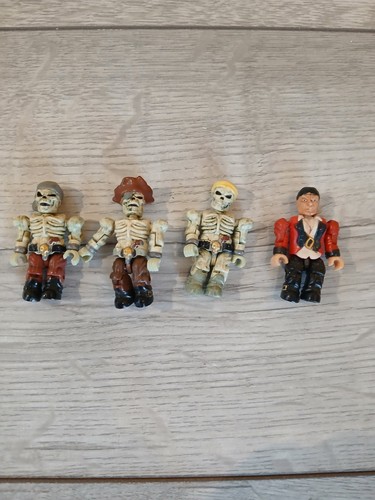 Mega bloks pyrates skeleton - bloks,