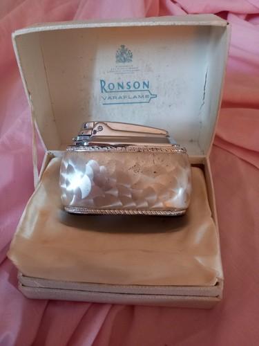 Large vintage ronson varaflame - large,