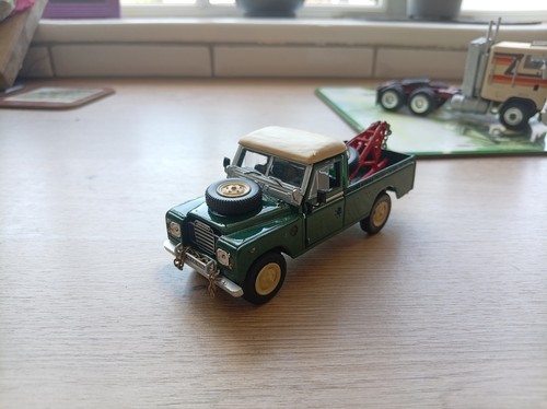Corgi land rover series - 1/43,