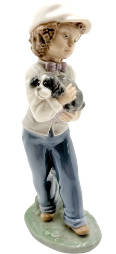 Nao lladro porcelain boy - nao,