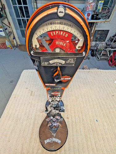 Harley davidson themed parking - themed,