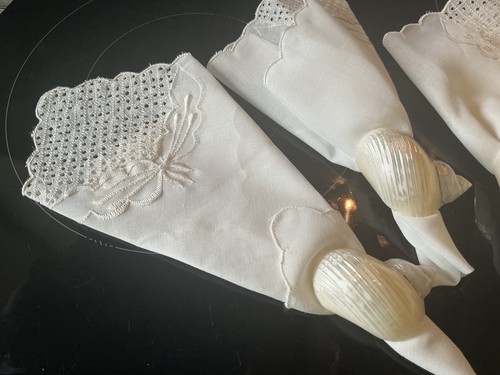 Vintage hand embroidered - vintage, lace