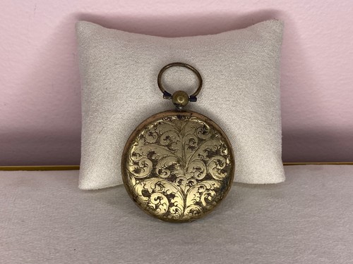 Antique mourning locket photo - antique,