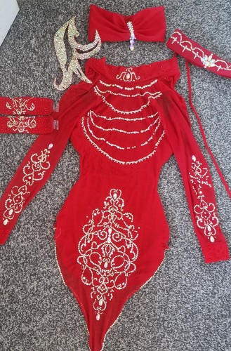 U14 slow dance costume - slow,