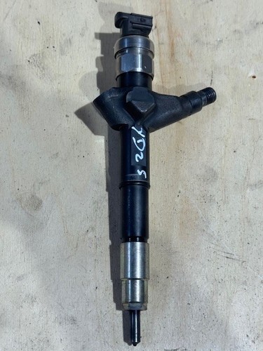 Nissan navara pathfinder fuel - nissan,