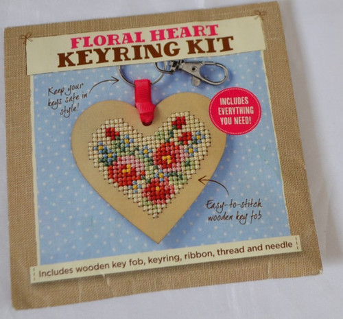 Cross stitch kit - kit,