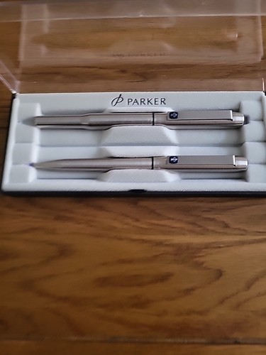 Vintage parker blue trim - parker,